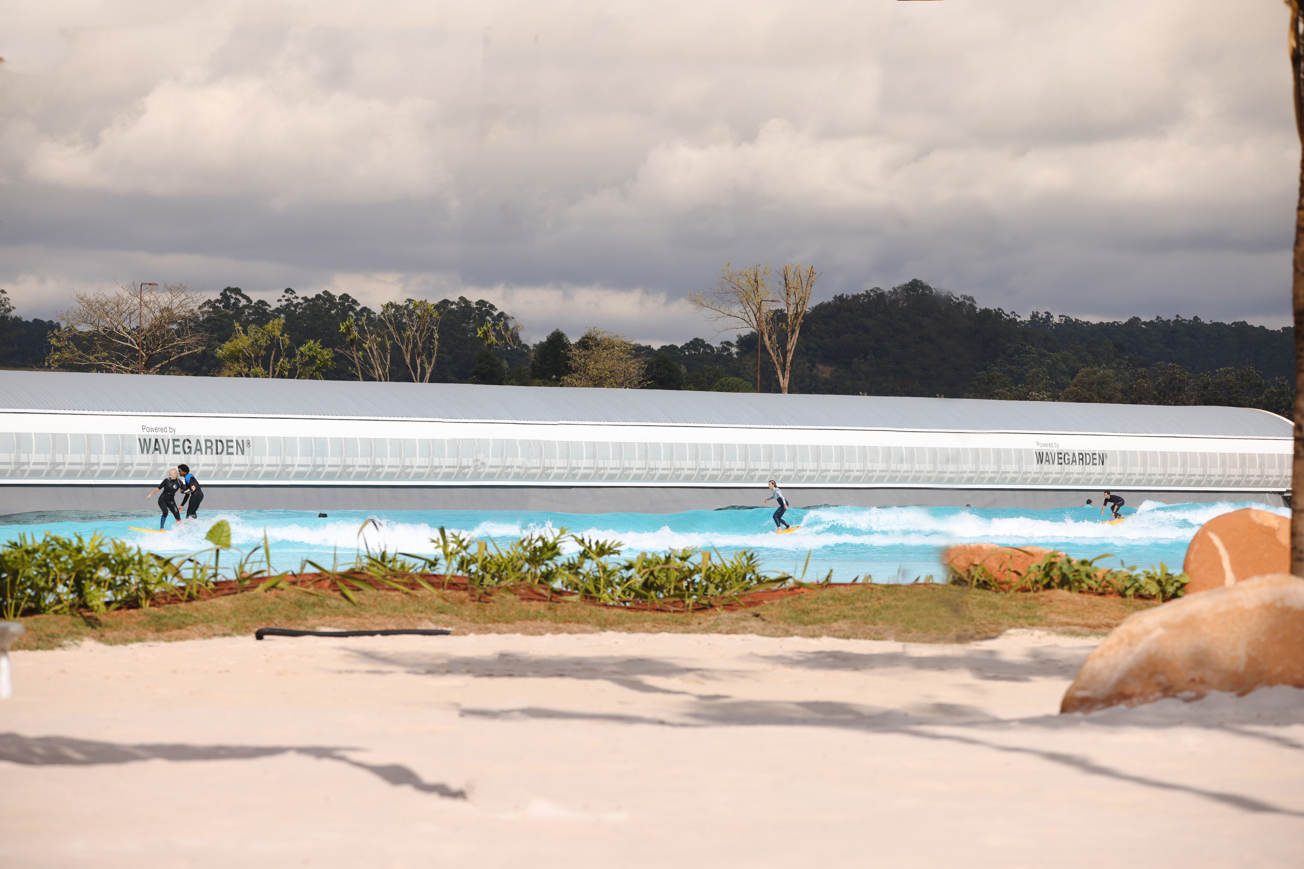 Choose your Lost Shore events package!