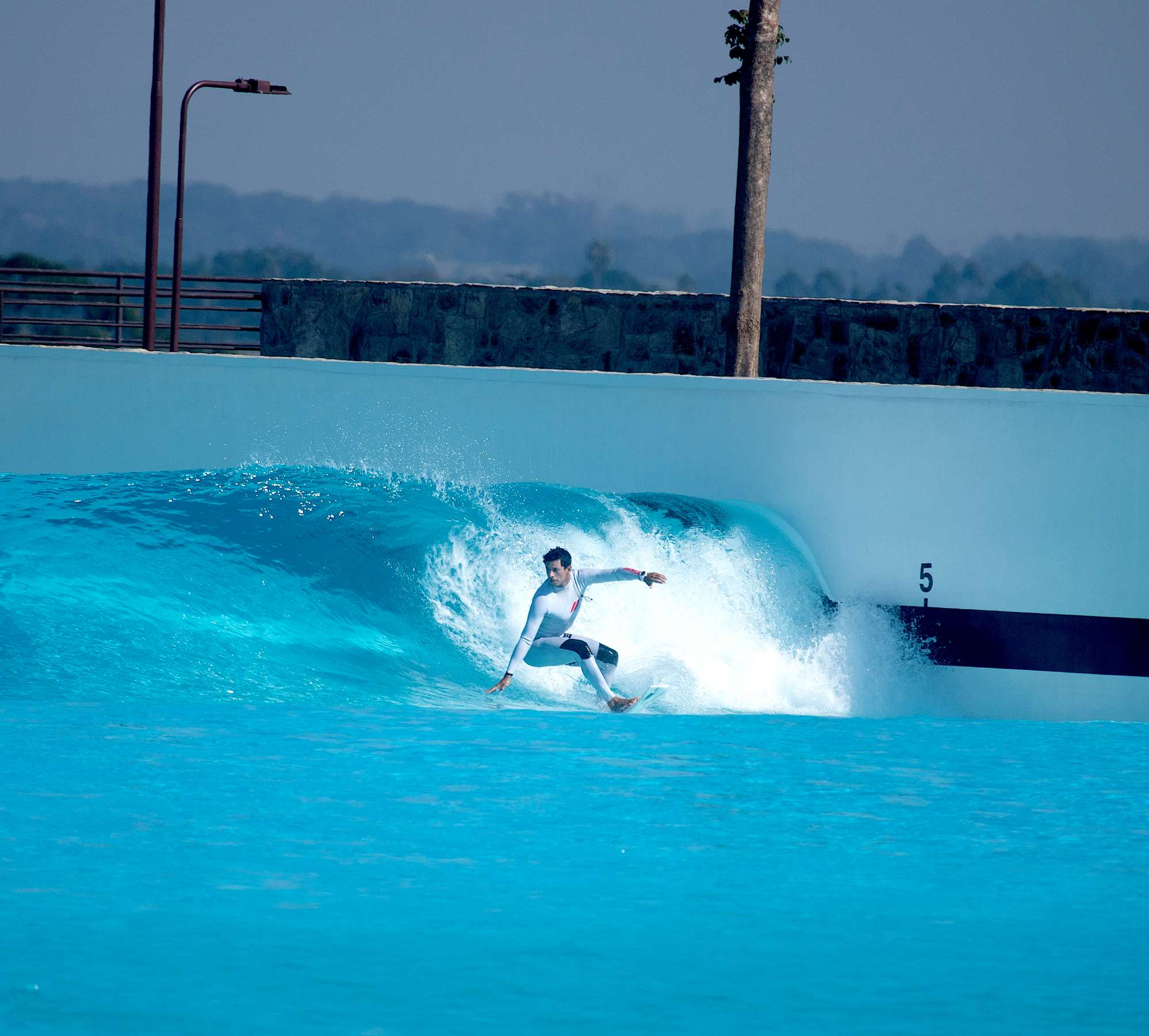 Manoeuvres sessions at Lost Shore